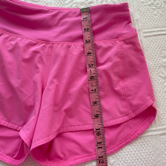 Lululemon Speed Up Mid-Rise Shorts 4" Athletic Size 2 Sonic Pink - Picture 8 of 9